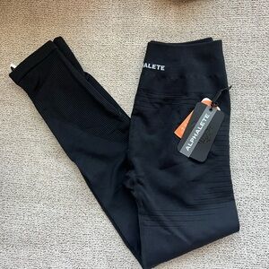 Alphalete leggings